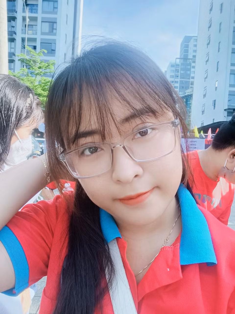 Cô Võ Nguyễn Ý Thiên (trợ lý thanh niên) trường THPT Thủ Thiêm. Cô Võ Nguyễn Ý Thiên (trợ lý thanh niên) trường THPT Thủ Thiêm.