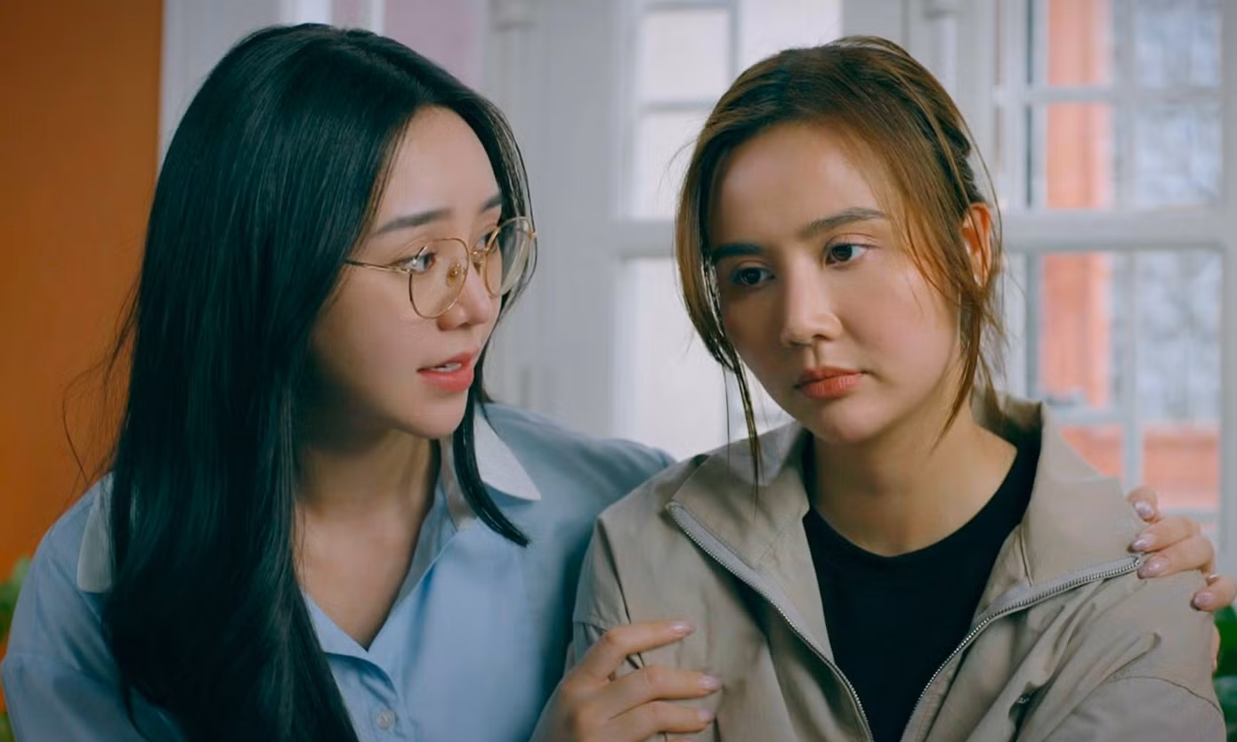 Dương vẫn buông ra những lời nói làm đau lòng Nguyệt.