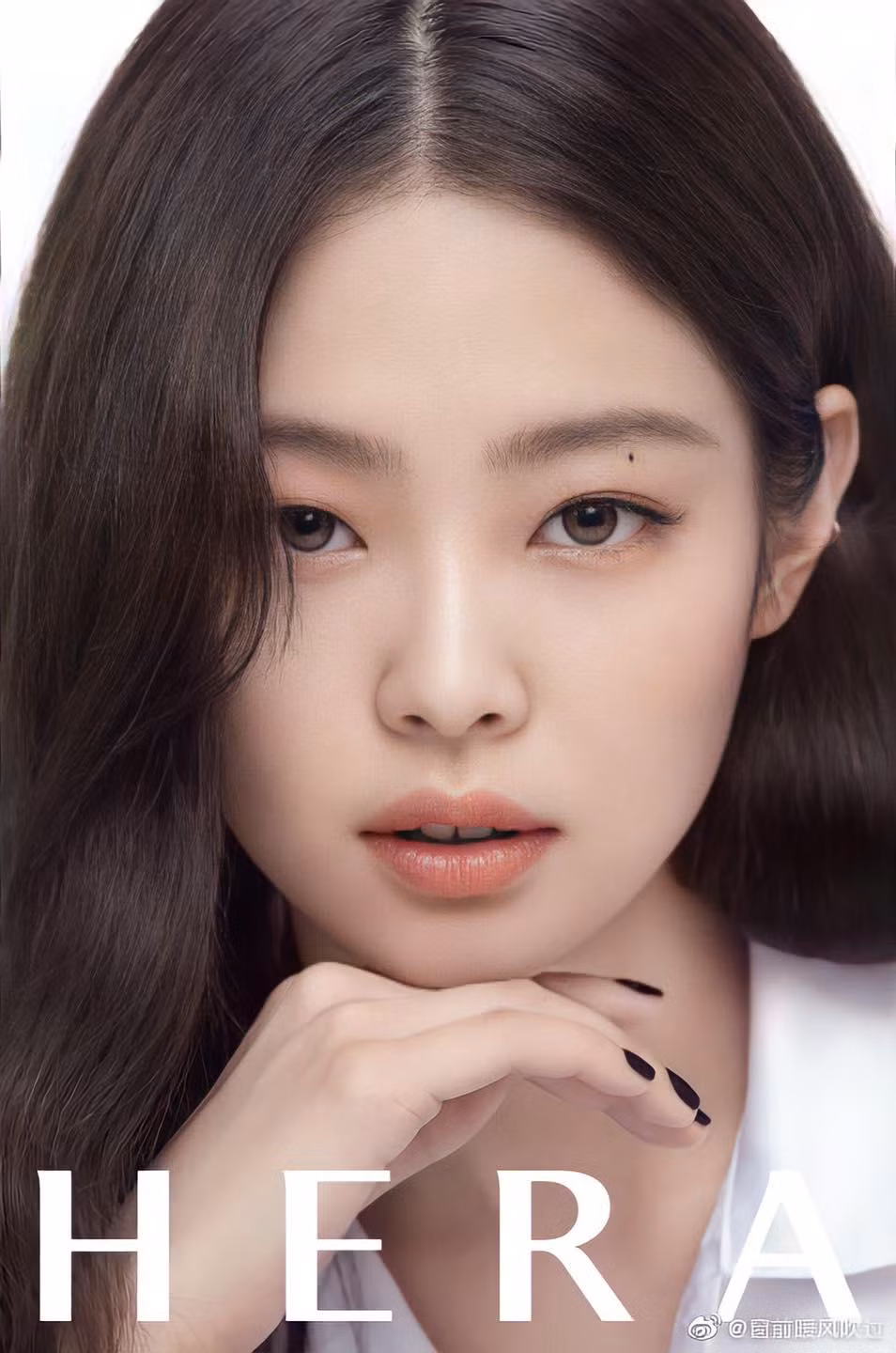 Nhưng mắt và môi của cô lại rất ngọt ngào Nhưng mắt và môi của cô lại rất ngọt ngào