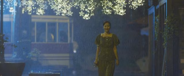 Thương Ngày Nắng Về cũng có nhiều cảnh mưa Thương Ngày Nắng Về cũng có nhiều cảnh mưa