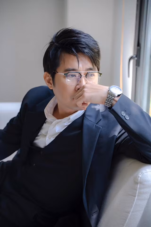 Anh tâm sự không muốn hẹn hò với người cùng nghề.
