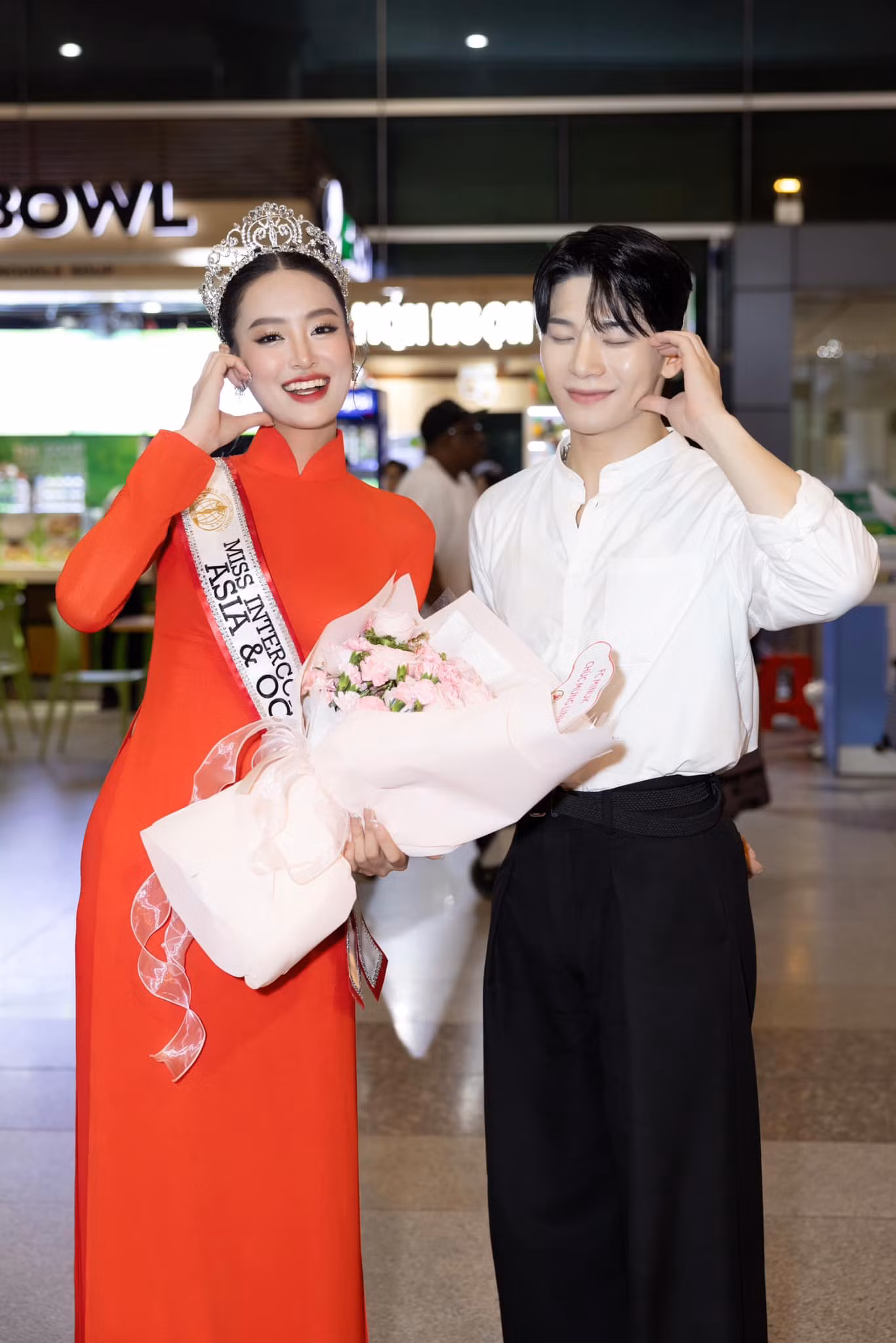 Bùi Khánh Linh đã lên tiếng xin lỗi vì hành động này.