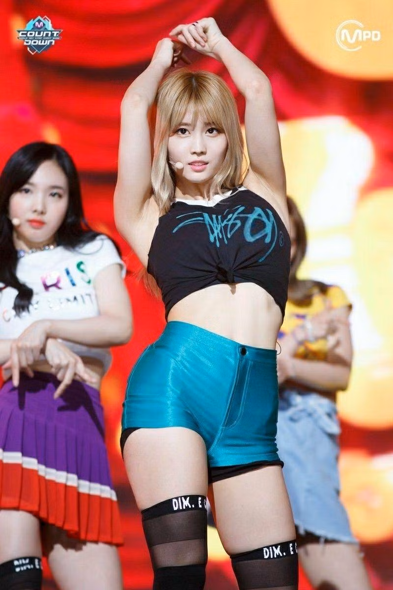 Cỗ máy nhảy như Momo cũng bị kể tên Cỗ máy nhảy như Momo cũng bị kể tên
