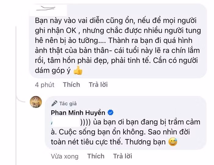 Lần hiếm hoi Huyền Lizzie phản ứng căng thẳng trên mạng. Lần hiếm hoi Huyền Lizzie phản ứng căng thẳng trên mạng.
