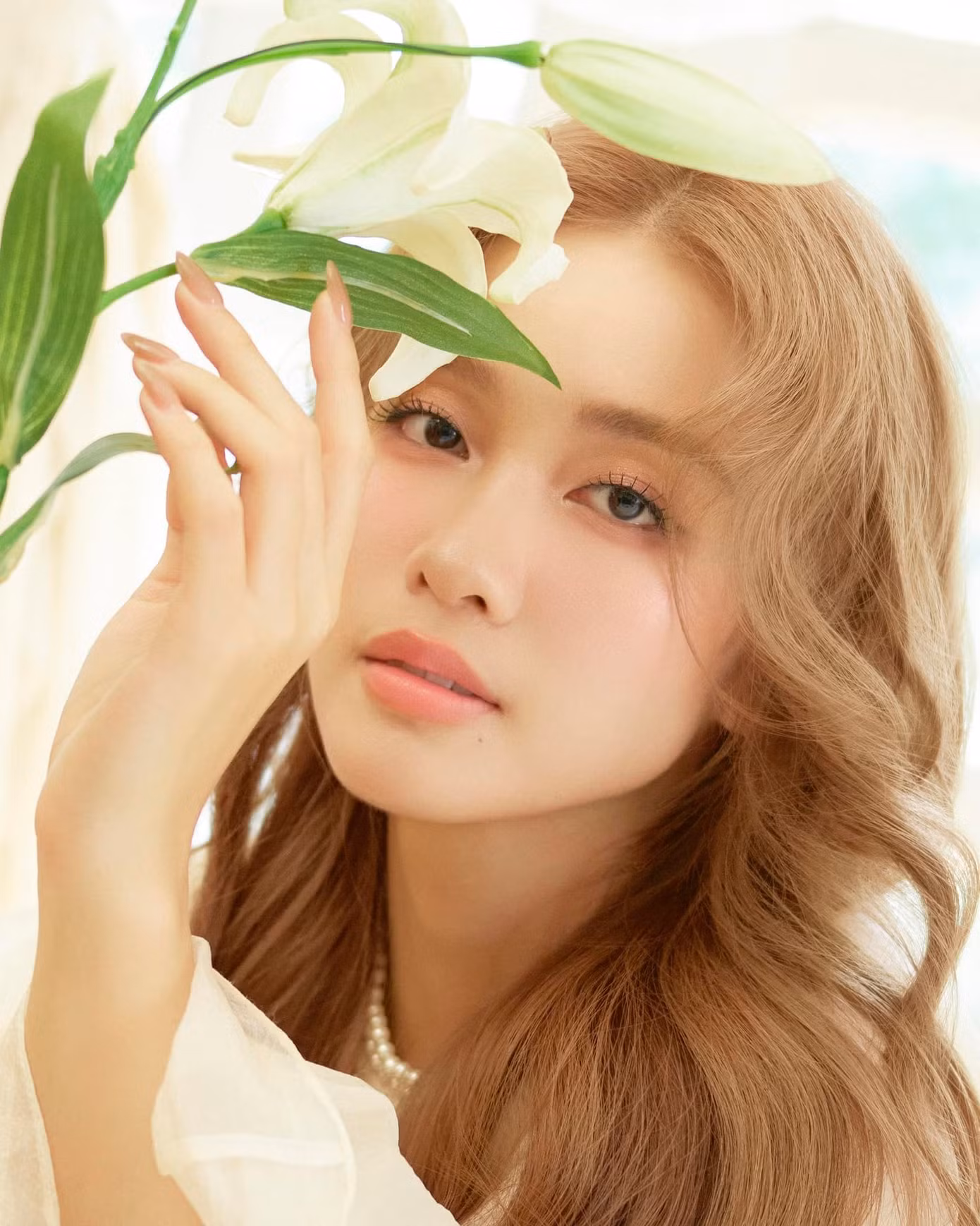 Khả Ngân trên Threads chia sẻ những tâm sự buồn bã, suy tư. Khả Ngân trên Threads chia sẻ những tâm sự buồn bã, suy tư.