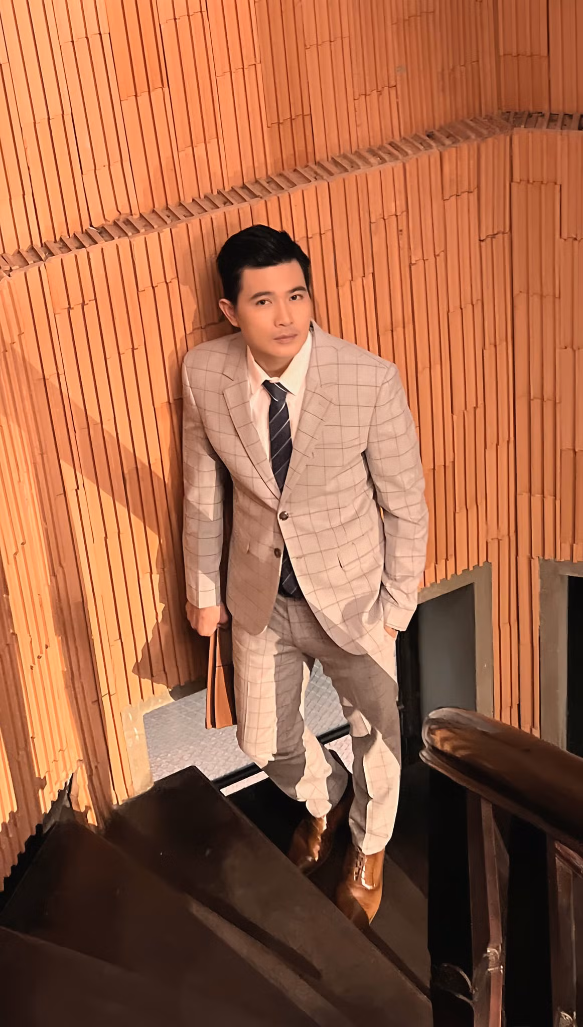 Quang Sự sẽ vào vai phản diện.