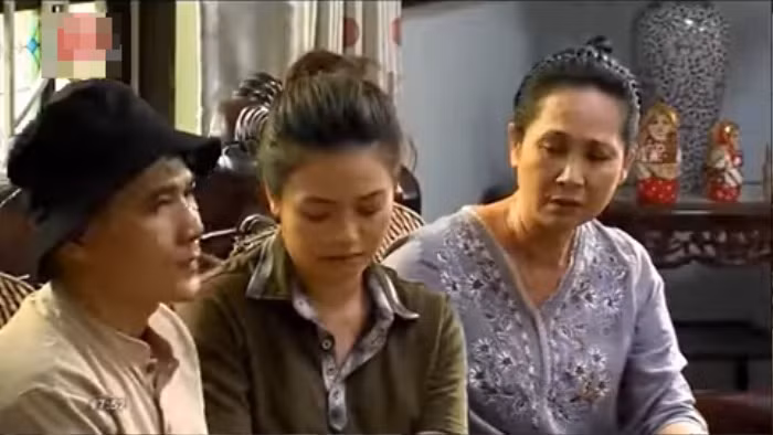 Nên Phương đã trở lại để chăm sóc chồng? Nên Phương đã trở lại để chăm sóc chồng?