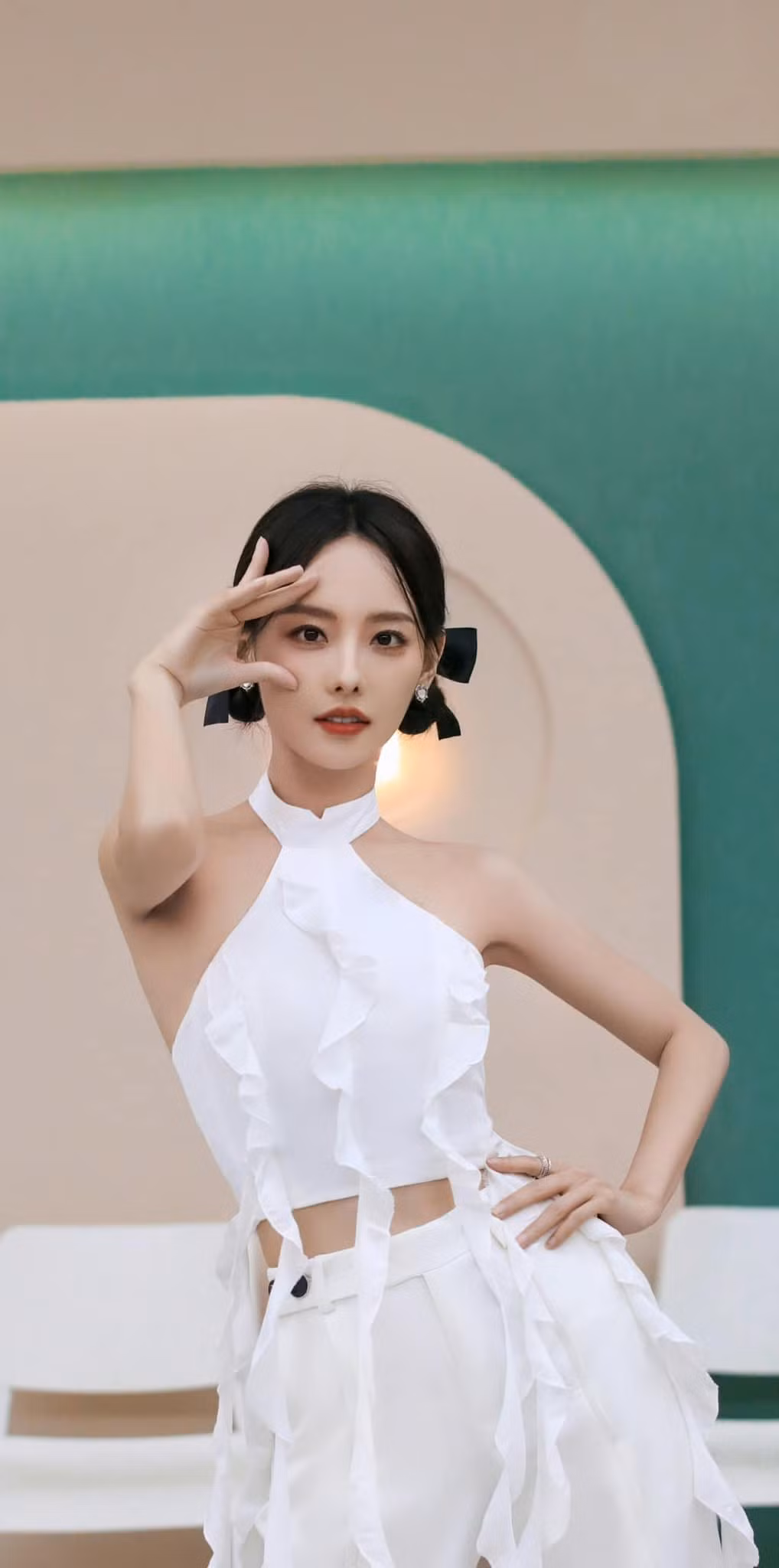 Hoàng Ku không để Chi Pu mặc set đồ này cũng là có lý do.