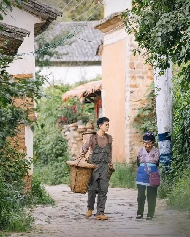 Khán giả mê mẩn khung cảnh thơ mộng ở Đi Đến Nơi Có Gió.
