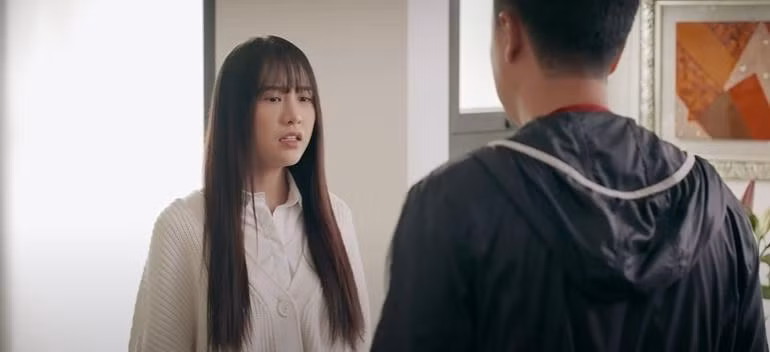 Duy Anh luôn đau đầu với cô con gái bướng bỉnh