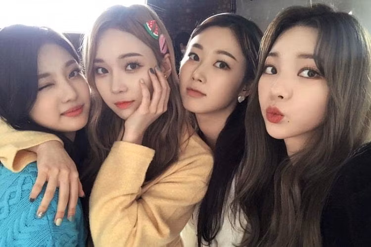 aespa hiện vẫn sống chung trong một căn hộ nhỏ aespa hiện vẫn sống chung trong một căn hộ nhỏ