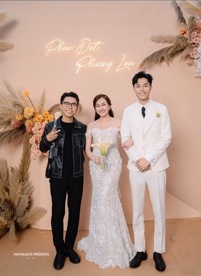 Chồng của Phương Lan có bài đăng bóc phốt nhiều nghệ sĩ, trong đó có Minh Dự. Chồng của Phương Lan có bài đăng bóc phốt nhiều nghệ sĩ, trong đó có Minh Dự.