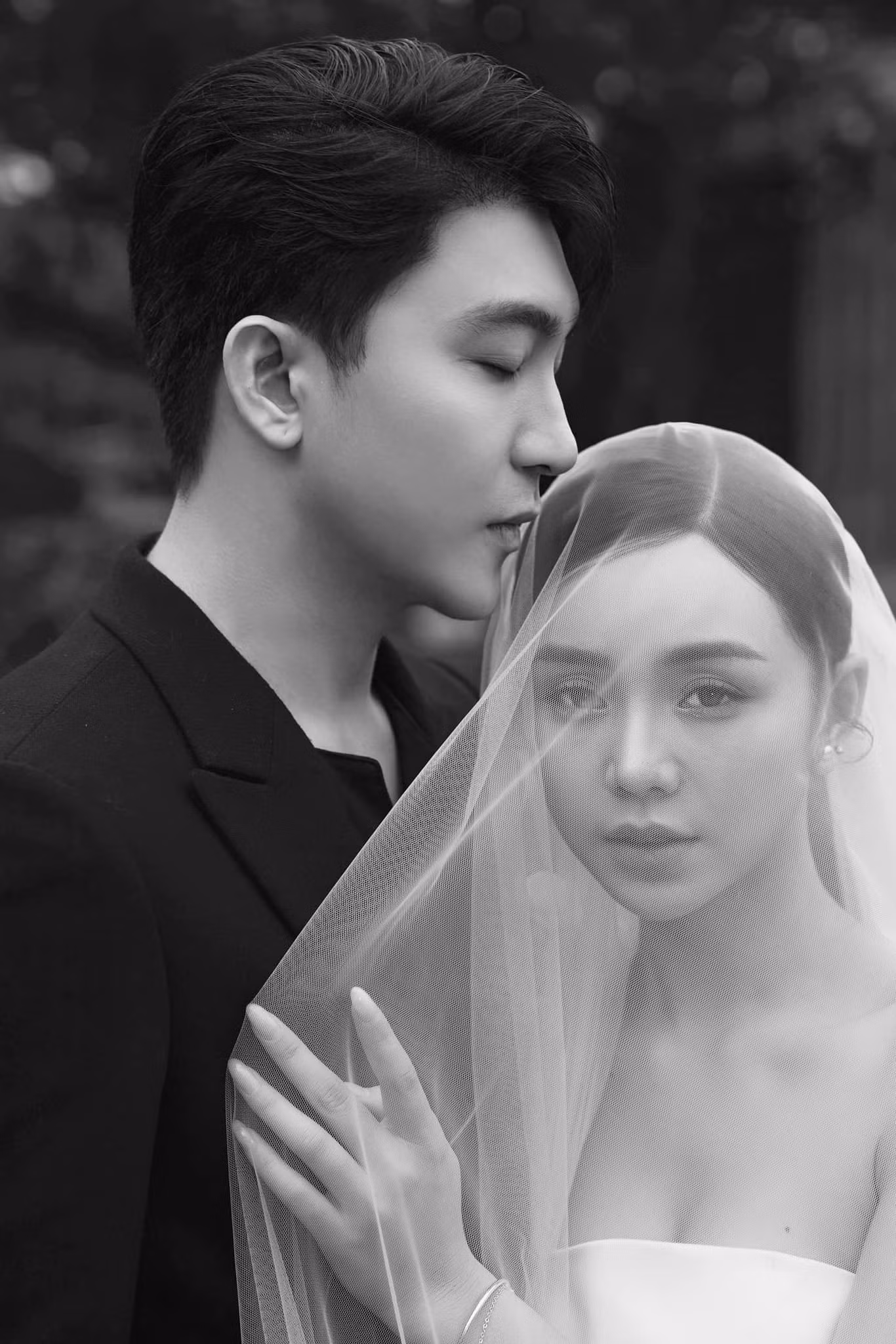Hai người đẹp đôi từ trong phim ra ngoài đời. Hai người đẹp đôi từ trong phim ra ngoài đời.