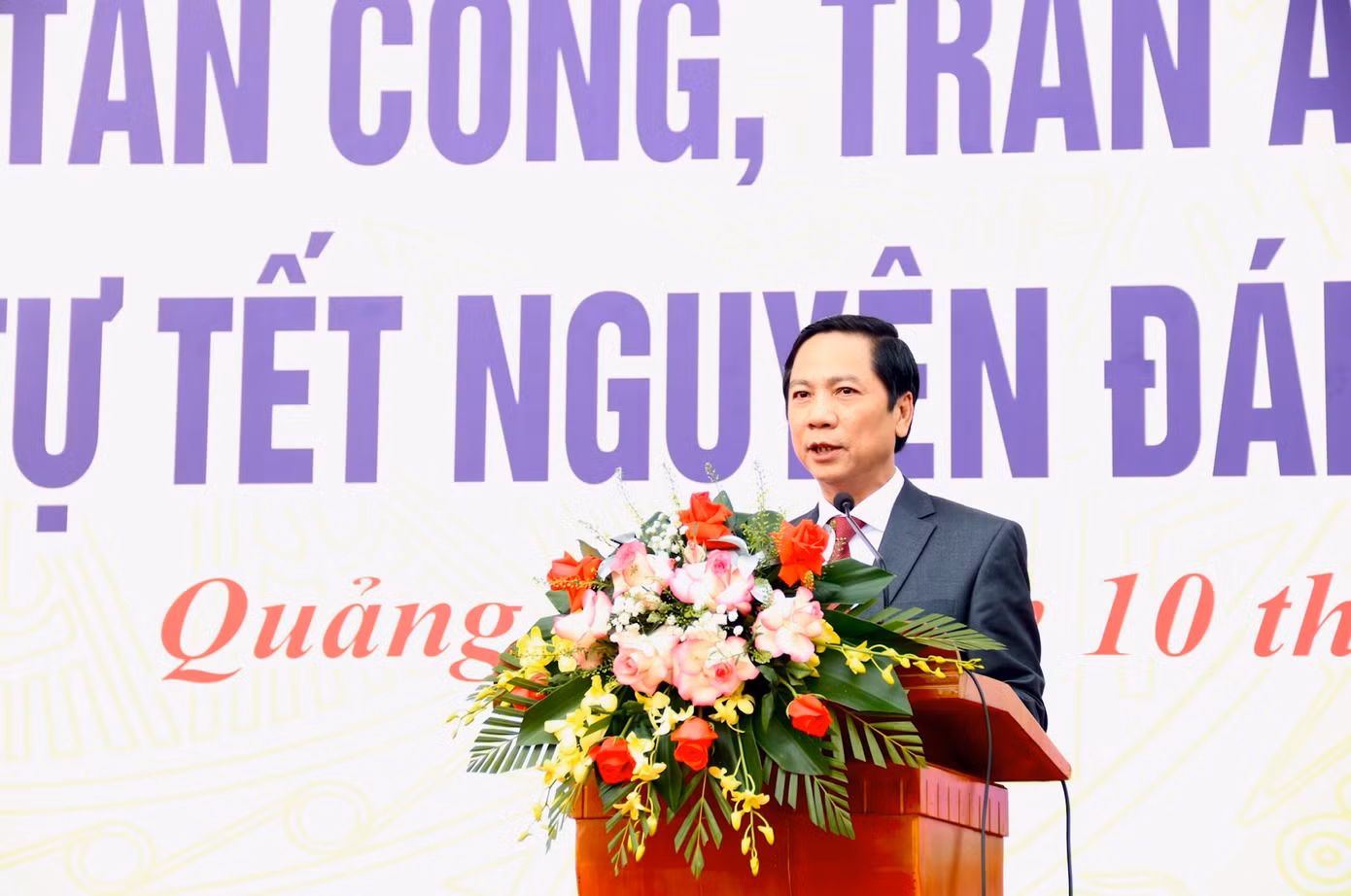 Phó Chủ tịch UBND tỉnh Quảng Trị Hoàng Nam phát biểu chỉ đạo tại buổi lễ.