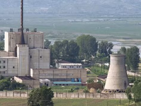 Lò phản ứng cung cấp plutonium cho chương trình hạt nhân của Triều Tiên. Ảnh: BBC