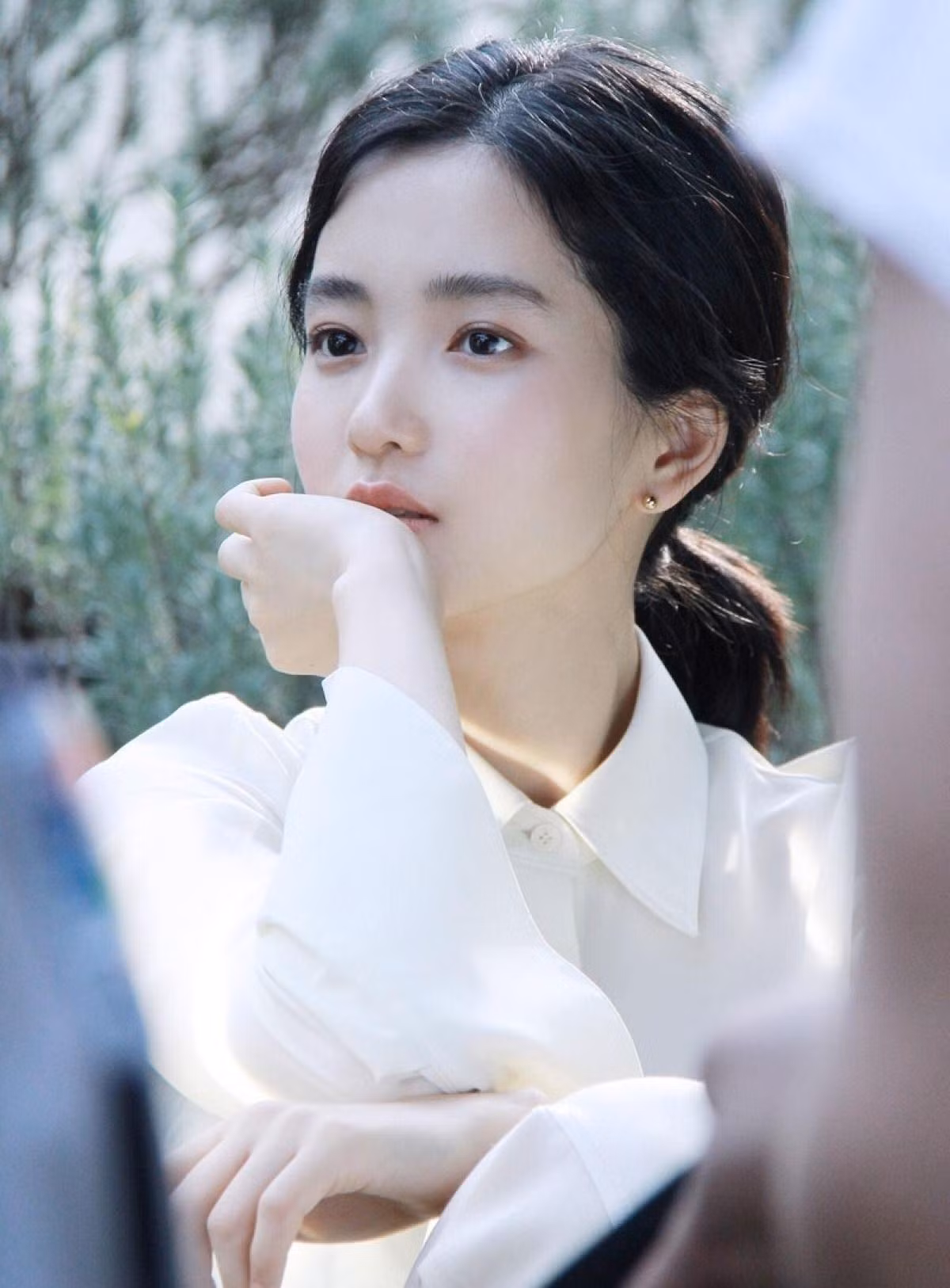 Sự nghiệp của Kim Tae Ri bước sang trang mới khi cô đánh bại 1.500 đối thủ để giành được vai nữ chính đầu tiên trên màn ảnh rộng với bộ phim Người hầu gái (2015). Khi ra mắt, bộ phim đã giúp Kim Tae Ri chiến thắng 8/10 đề cử tại các giải thưởng danh giá trong và ngoài nước như Lễ trao giải Rồng Xanh, Director's Cut Awards, Asian Film Awards… Sự nghiệp của Kim Tae Ri bước sang trang mới khi cô đánh bại 1.500 đối thủ để giành được vai nữ chính đầu tiên trên màn ảnh rộng với bộ phim Người hầu gái (2015). Khi ra mắt, bộ phim đã giúp Kim Tae Ri chiến thắng 8/10 đề cử tại các giải thưởng danh giá trong và ngoài nước như Lễ trao giải Rồng Xanh, Director's Cut Awards, Asian Film Awards…