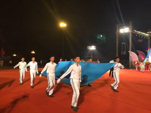 Kỷ niệm 60 năm ngày truyền thống Hội LHTN Việt Nam ảnh 24