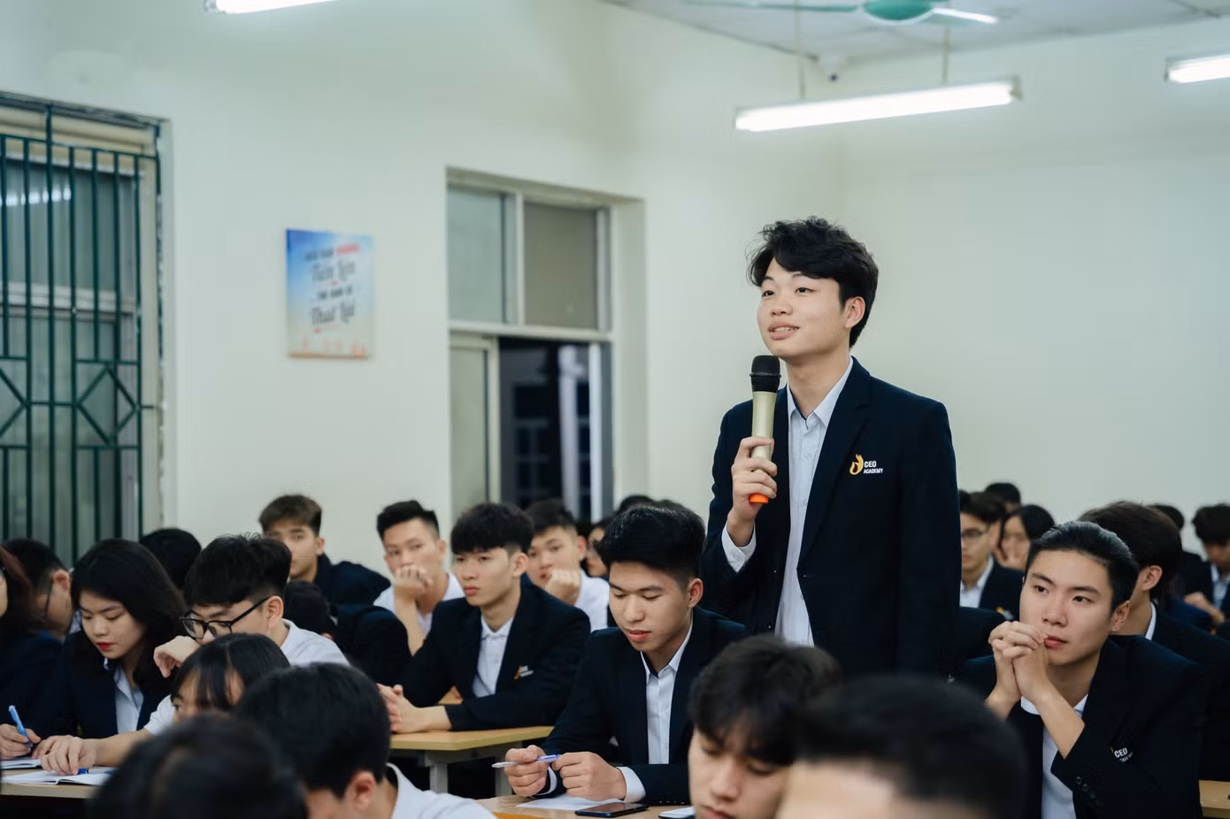 Học viên tại Trường Huấn luyện Doanh nhân CEO Việt Nam Global tự tin thể hiện bản thân Học viên tại Trường Huấn luyện Doanh nhân CEO Việt Nam Global tự tin thể hiện bản thân