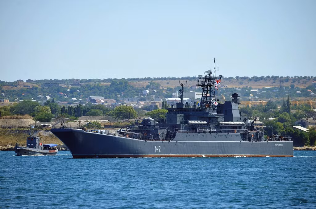 Tàu đổ bộ cỡ lớn Novocherkassk 