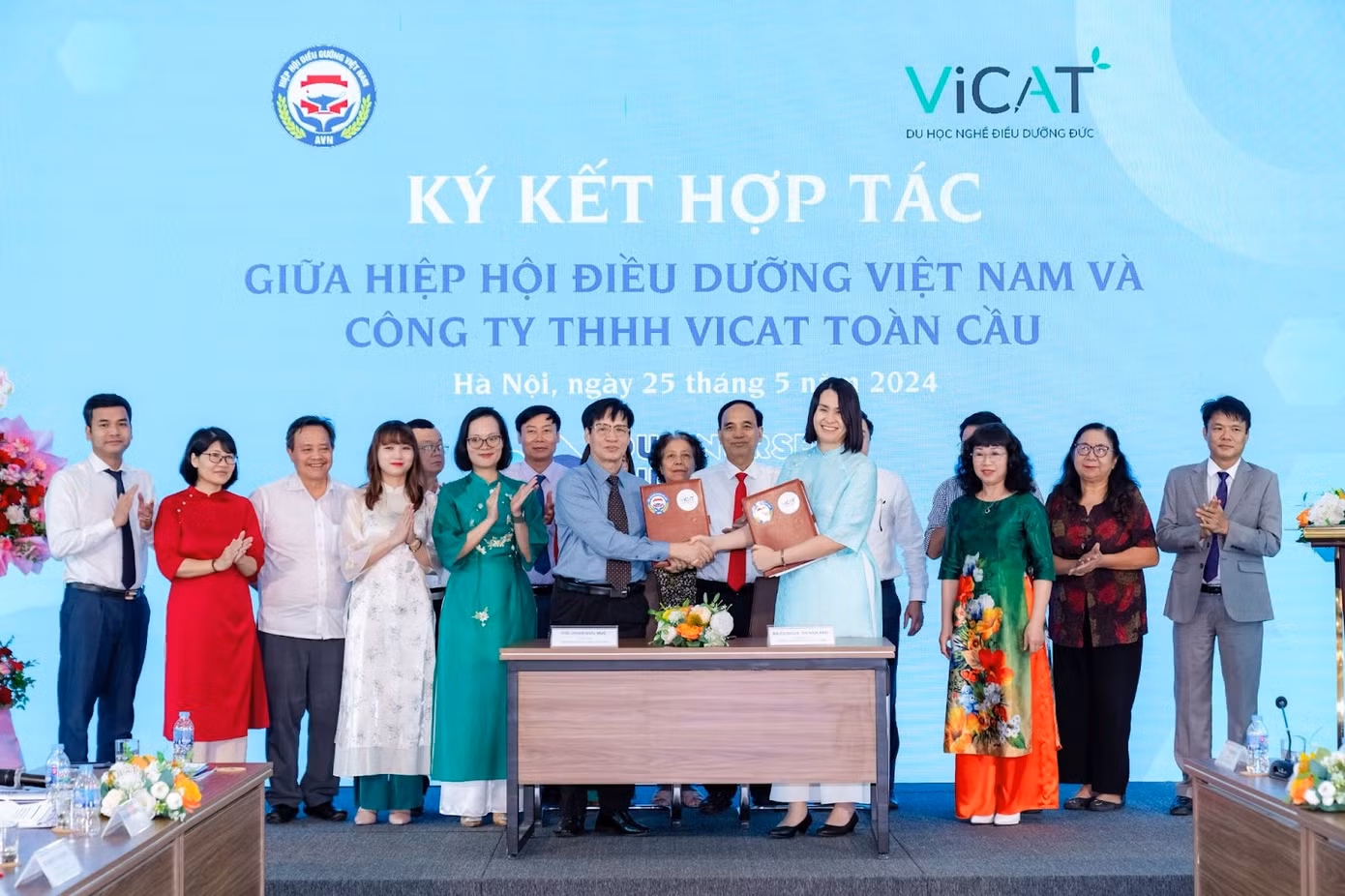 Hiệp hội điều dưỡng Việt Nam ký kết hợp tác với công ty TNHH VICAT Toàn cầu