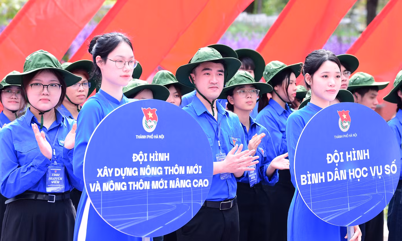 Tuổi trẻ Hà Nội ra quân 10 đội hình tình nguyện chuyên trong Chiến dịch Hè 2025 ảnh 7