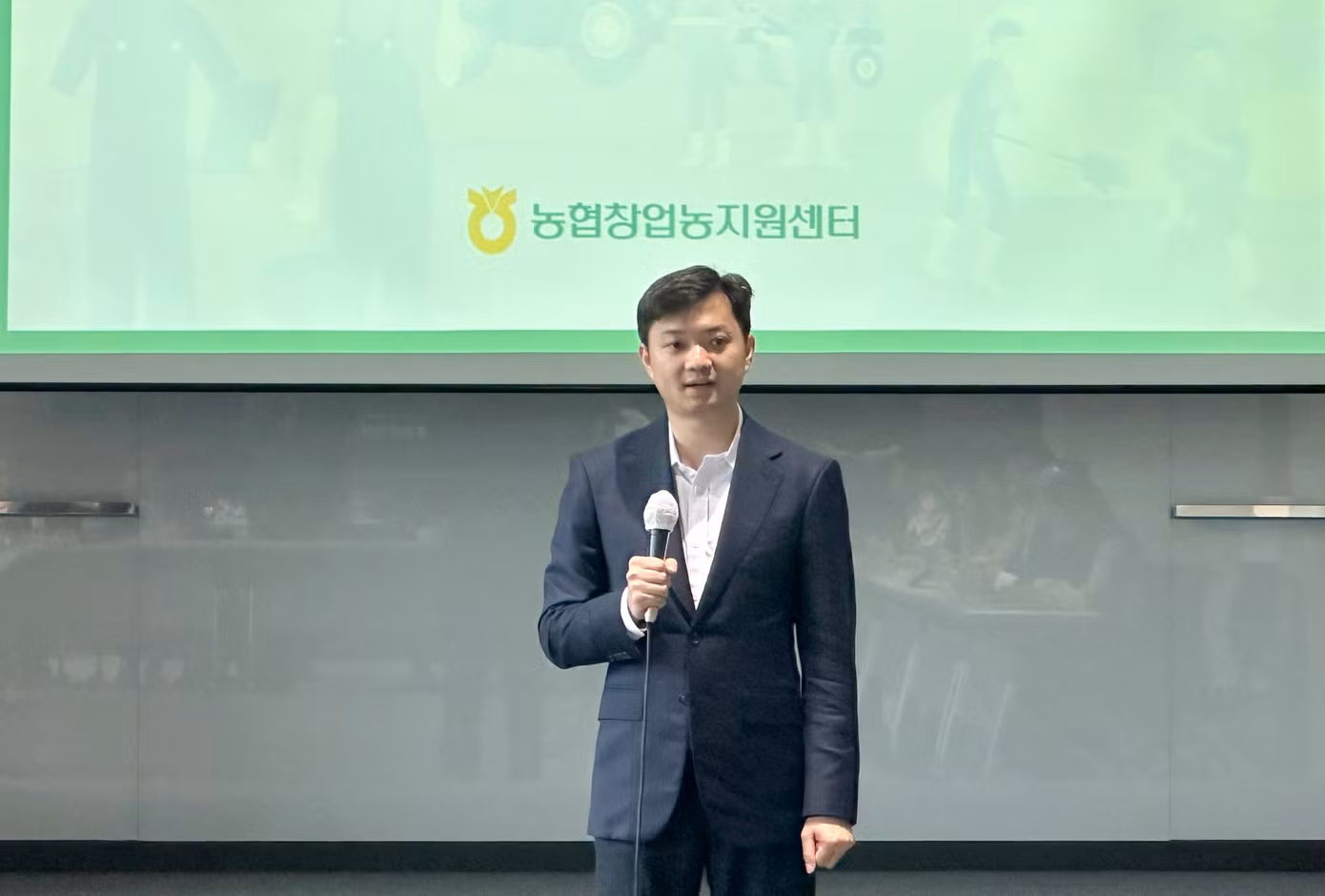 Bí thư T.Ư Đoàn Nguyễn Minh Triết phát biểu tại chương trình. Ảnh: BTC Bí thư T.Ư Đoàn Nguyễn Minh Triết phát biểu tại chương trình. Ảnh: BTC