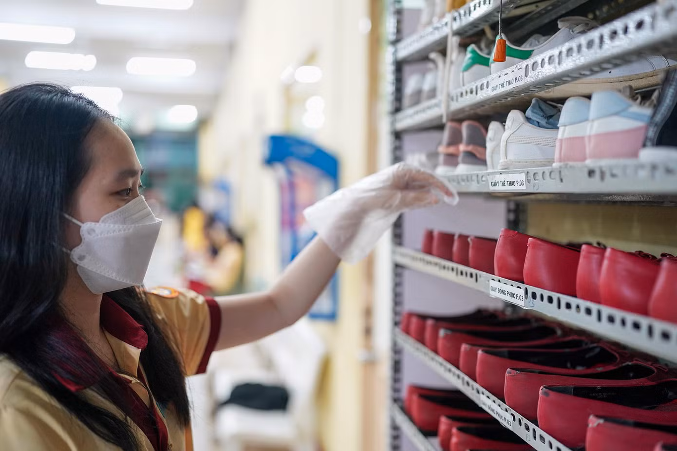 Trực nhật, vệ sinh, công tác nội vụ đều được giáo viên quản nhiệm phân công và giám sát. Các bạn học sinh thực hiện nghiêm túc với tinh thần kỷ luật cao.