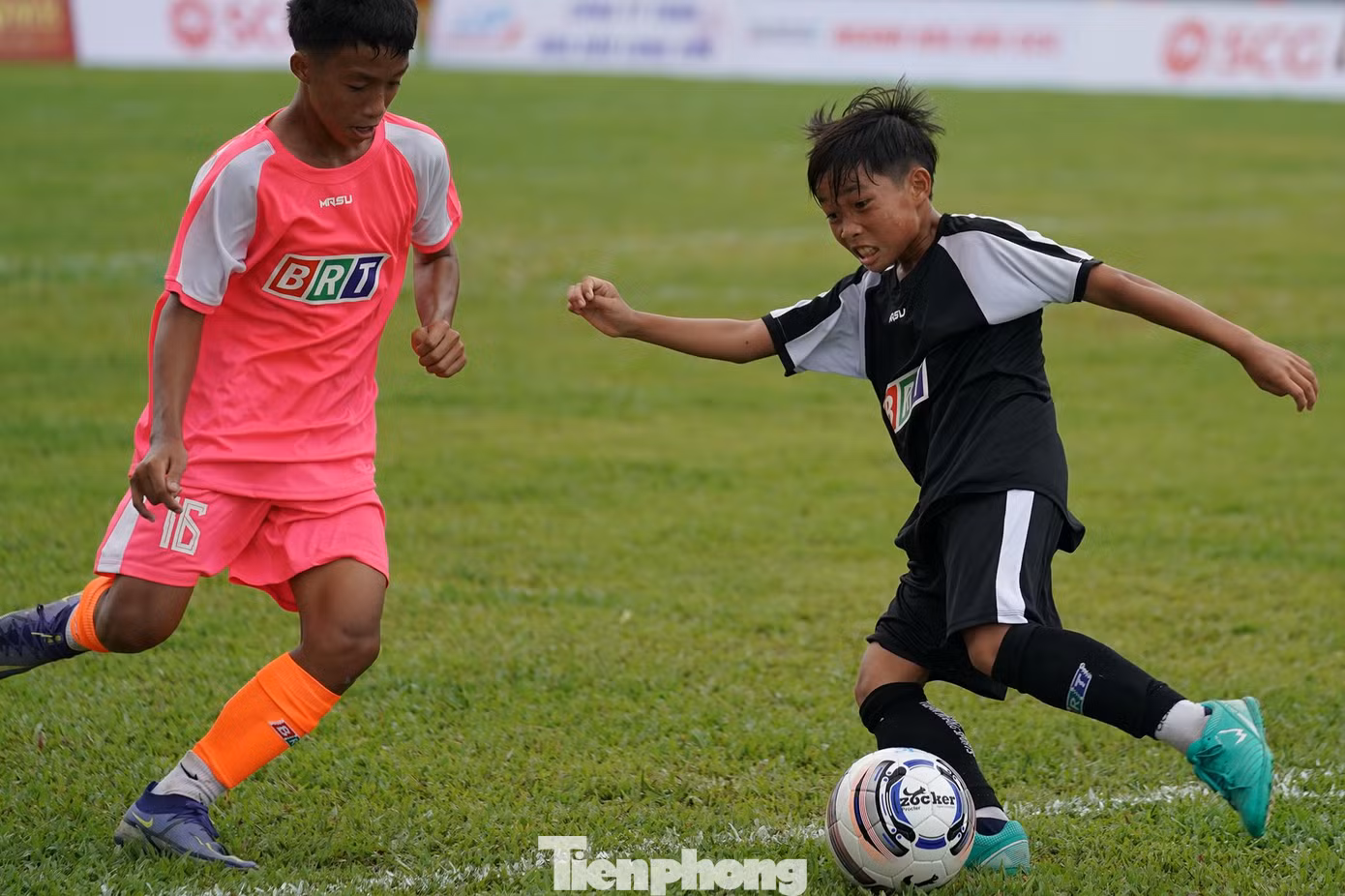 Tuy rất cố gắng nhưng trước một đương kim vô địch có trình độ cao hơn, U13 huyện Côn Đảo thất thủ với tỷ số cách biệt 7-0 trong trận ra quân.