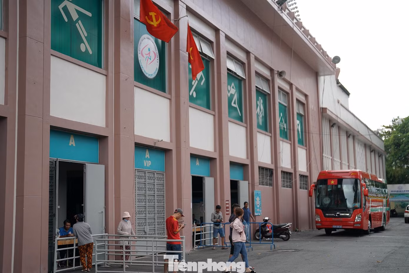 Đây là giải đấu nằm trong kế hoạch chuẩn bị của đội tuyển Việt Nam hướng tới giải vô địch Đông Nam Á 2022. Huấn luyện viên trưởng Park Hang-seo đánh giá cao về chất lượng chuyên môn của giải với sự góp mặt của hai đội tuyển khách mời là Singapore và Ấn Độ. Nhằm giúp đội tuyển Việt Nam có thể tận dụng tối đa cơ hội để rà soát đánh giá lực lượng, Liên đoàn Bóng đá Việt Nam đã lựa chọn thời điểm tổ chức giải trùng với lịch thi đấu các trận quốc tế của FIFA (FIFA days). Điều này sẽ tạo điều kiện thuận lợi cho ban huấn luyện có sự lựa chọn tốt nhất về nhân sự để xây dựng lực lượng cho đội tuyển.