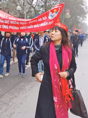 Nhà báo Hồ Thu có nhiều đóng góp cho Chủ Nhật Đỏ