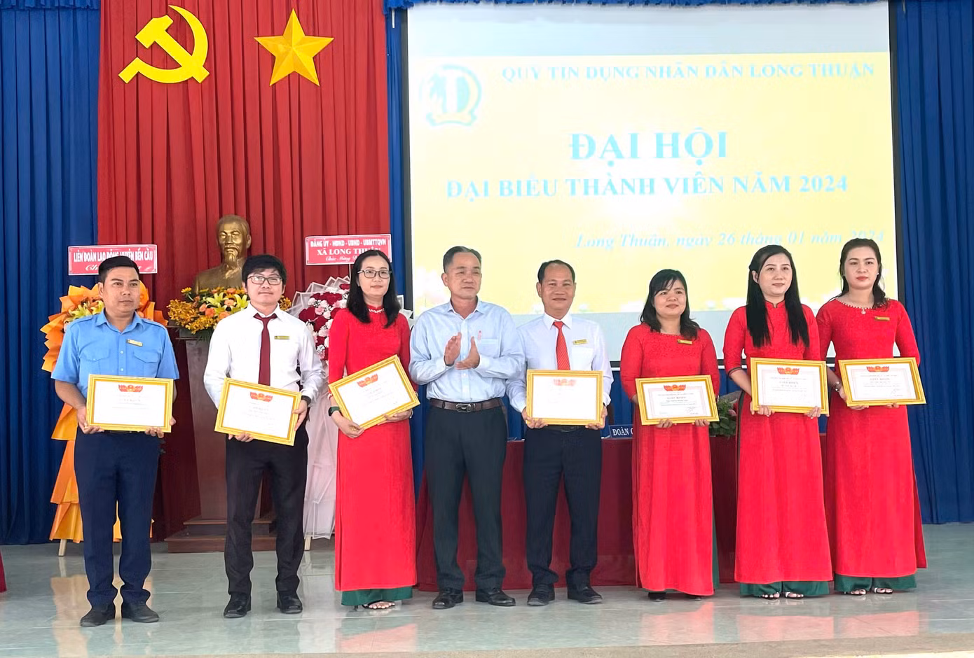 Quỹ tín dụng nhân dân (mô hình hợp tác xã trong lĩnh vực cho vay vốn) hoạt động khá hiệu quả.