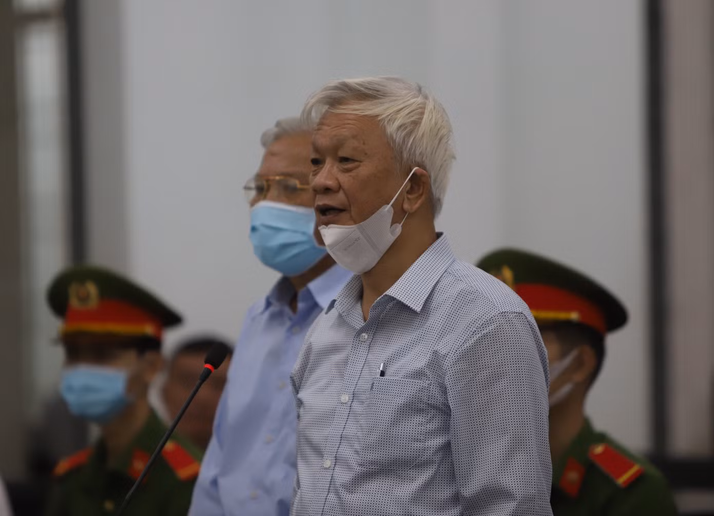 Cựu Chủ tịch UBND tỉnh Khánh Hoà Nguyễn Chiến Thắng tại toà. Ảnh L.H Cựu Chủ tịch UBND tỉnh Khánh Hoà Nguyễn Chiến Thắng tại toà. Ảnh L.H