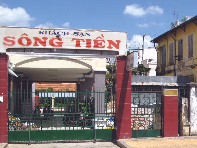 Khách sạn Sông Tiền thuộc?Cty Du lịch Tiền Giang 