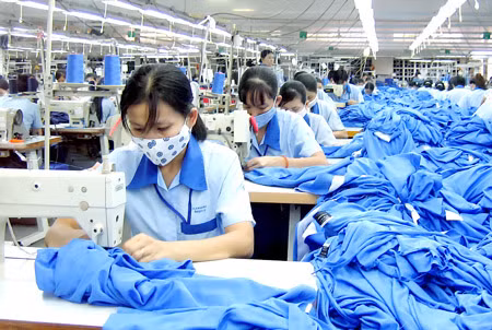 Công nhân sẽ tự thương lượng tiền lương với chủ doanh nghiệp?