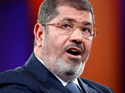 Không ai biết số phận Cựu Tổng thống Mohammed Morsi sẽ ra sao