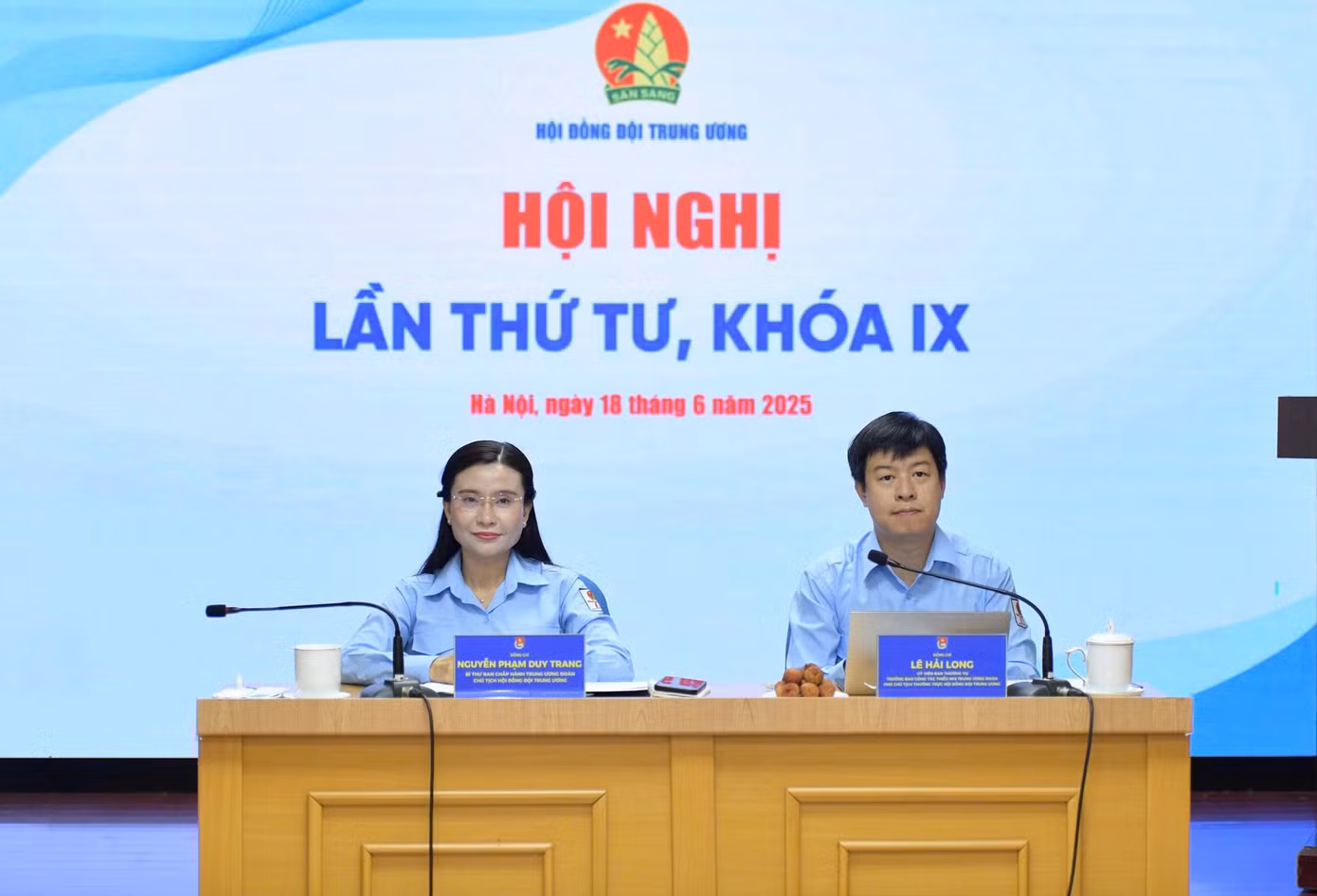 Chị Nguyễn Phạm Duy Trang - Bí thư Trung ương Đoàn, Chủ tịch Hội đồng Đội Trung ương ghi nhận và đánh giá cao tinh thần làm việc nghiêm túc, trách nhiệm của các đại biểu, ủy viên Hội đồng. Chị Nguyễn Phạm Duy Trang - Bí thư Trung ương Đoàn, Chủ tịch Hội đồng Đội Trung ương ghi nhận và đánh giá cao tinh thần làm việc nghiêm túc, trách nhiệm của các đại biểu, ủy viên Hội đồng.