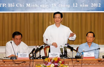 Thủ tướng Nguyễn Tấn Dũng nhấn mạnh, TP Hồ Chí Minh nói riêng và các địa phương nói chung trước hết phải xem xét lại công tác quy hoạch. Ảnh: VGP/Nhật Bắc Thủ tướng Nguyễn Tấn Dũng nhấn mạnh, TP Hồ Chí Minh nói riêng và các địa phương nói chung trước hết phải xem xét lại công tác quy hoạch