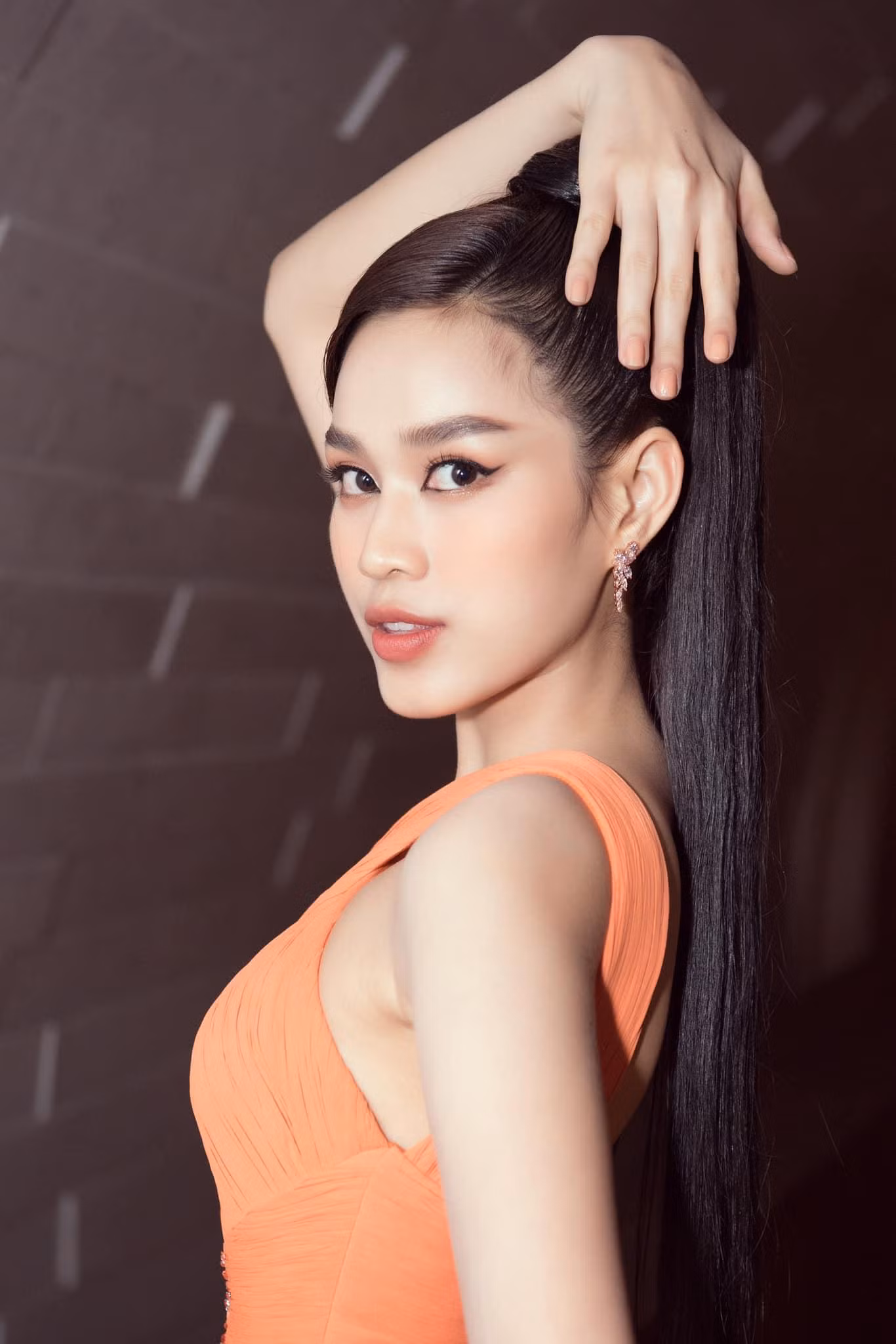 Sau vòng phỏng vấn kín, Đỗ Thị Hà và các thí sinh trong Top 40 sẽ cùng tập luyện trong 2 ngày 14 và 15/3 trước khi cùng bước vào đêm Chung kết Hoa Hậu Thế Giới 2021 vào ngày 16/3.