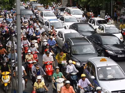 Đường bộ nh: Hồng Vĩnh. 