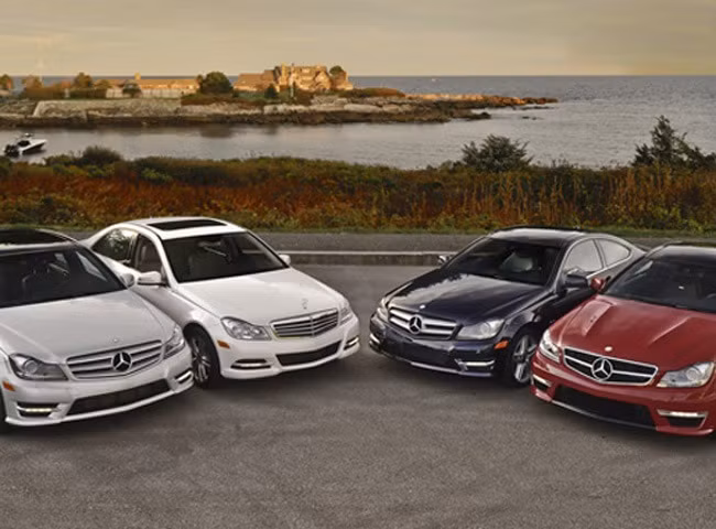 Khi Lexus đang yếu thế thì cuộc chiến thương hiệu xe sang nước Mỹ chỉ còn gọi tên BMW và Mercedes 