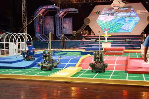 Robot chạy tốc độ ngang ngửa nhau