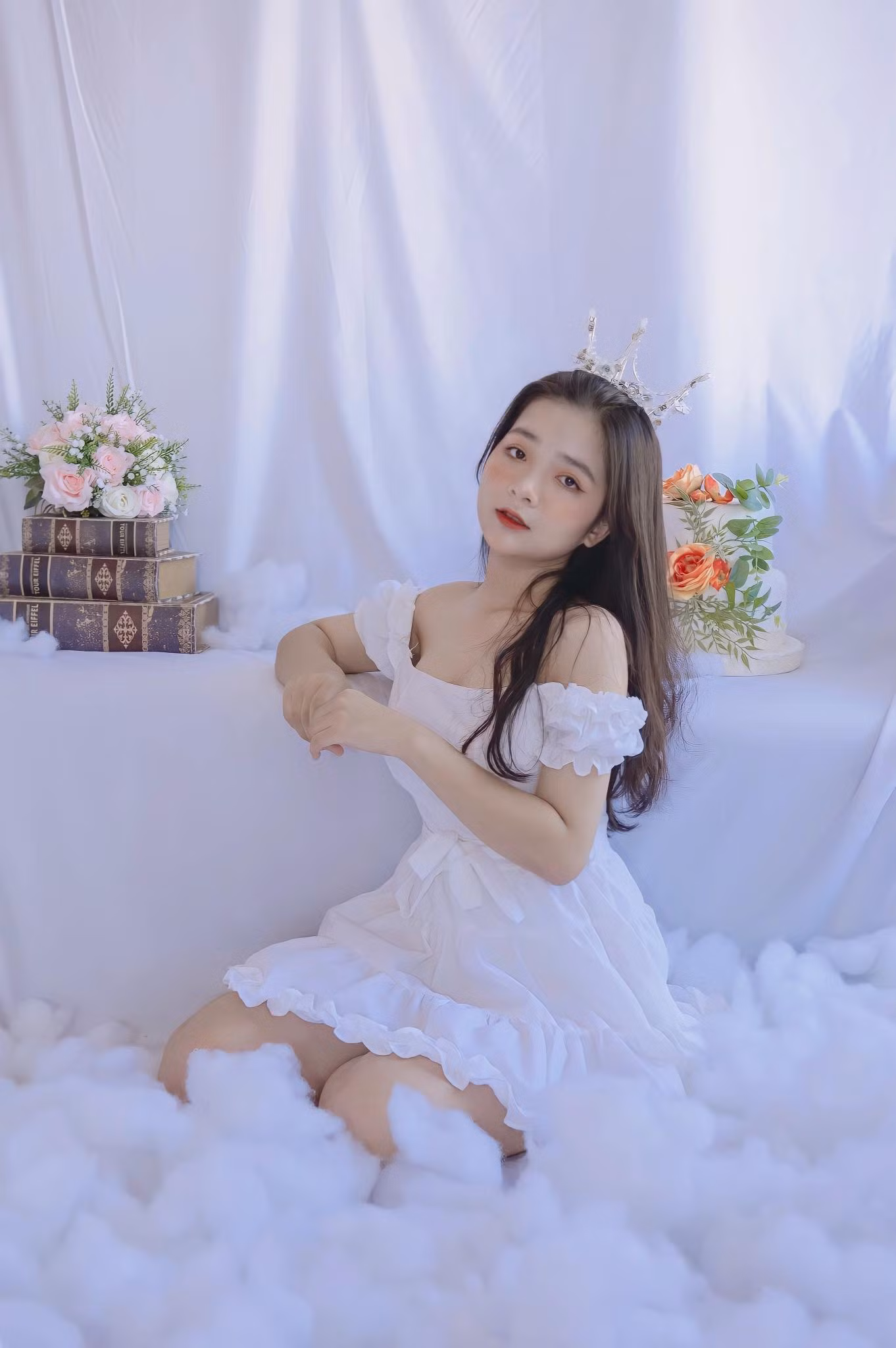Nhìn hình ảnh này không ai có thể tưởng tượng ra ngoại hình lúc nhỏ của Hương Giang.