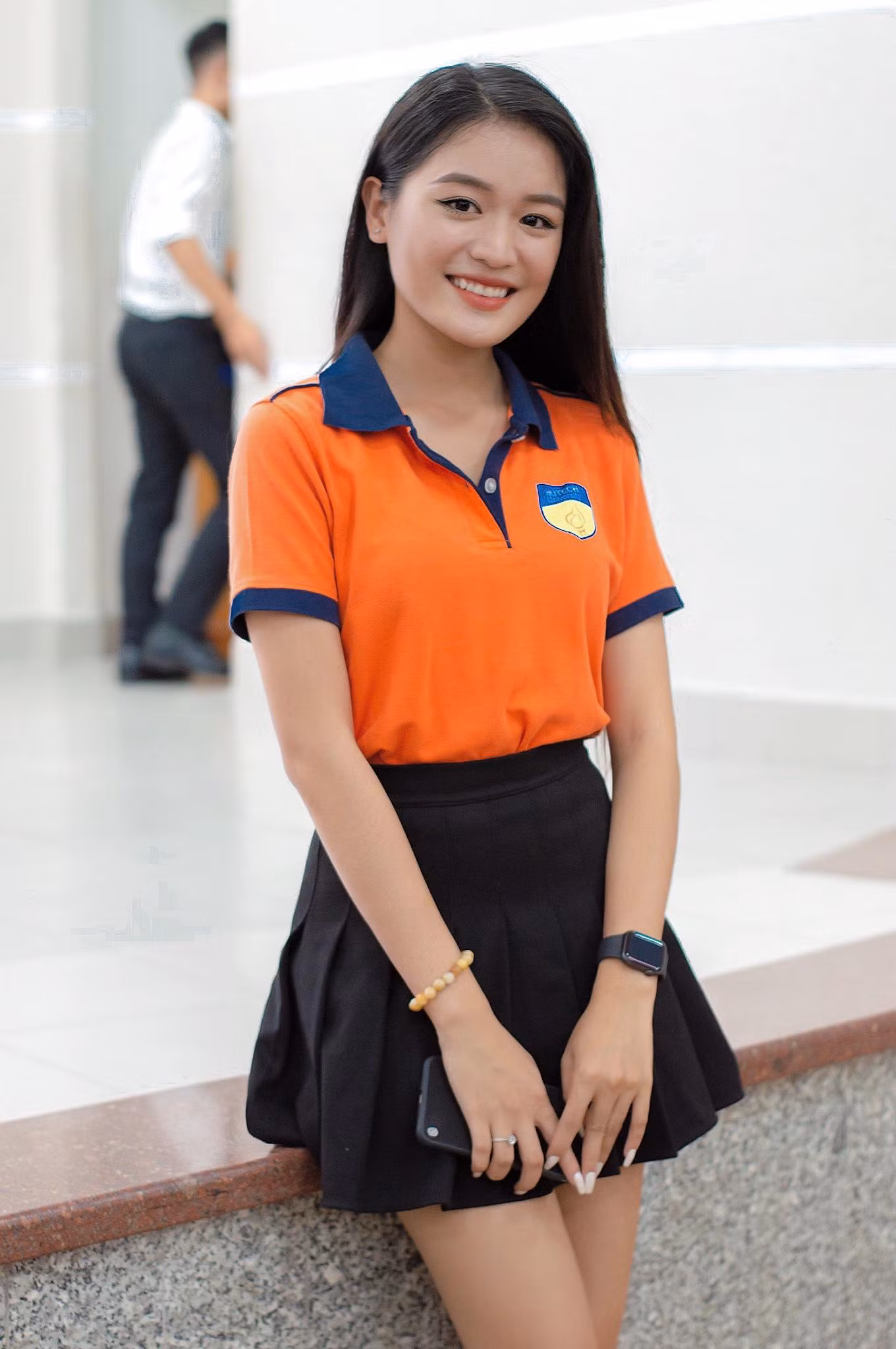 Nguyễn Triệu Vy - sinh viên Đại Học Hutech - một trong những thành viên tham gia hỗ trợ bếp PUN