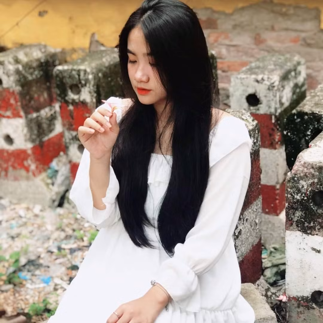 “Sẽ rất thử thách và gian nan nhưng mình tin rằng tình yêu với nghề báo sẽ giúp mình vượt qua tất cả.”