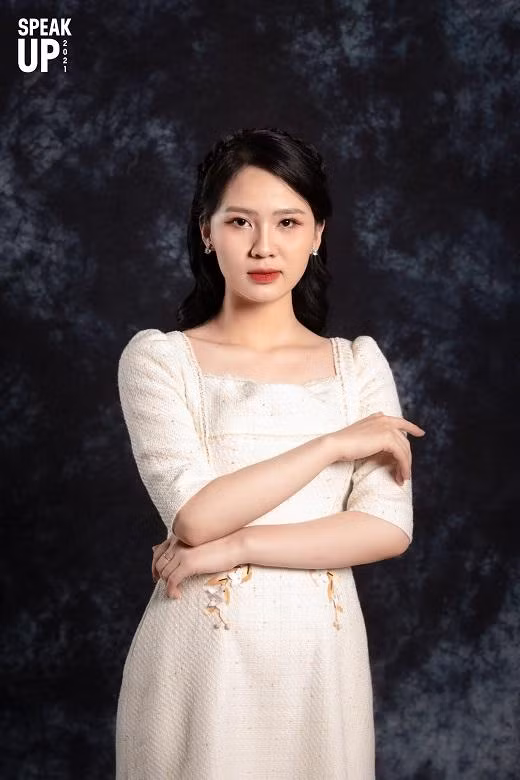 Sở hữu ngoại hình nổi bật cùng nụ cười duyên dáng, Quỳnh Như đã để lại ấn tượng khó phai trong lòng khán giả. Sở hữu ngoại hình nổi bật cùng nụ cười duyên dáng, Quỳnh Như đã để lại ấn tượng khó phai trong lòng khán giả.