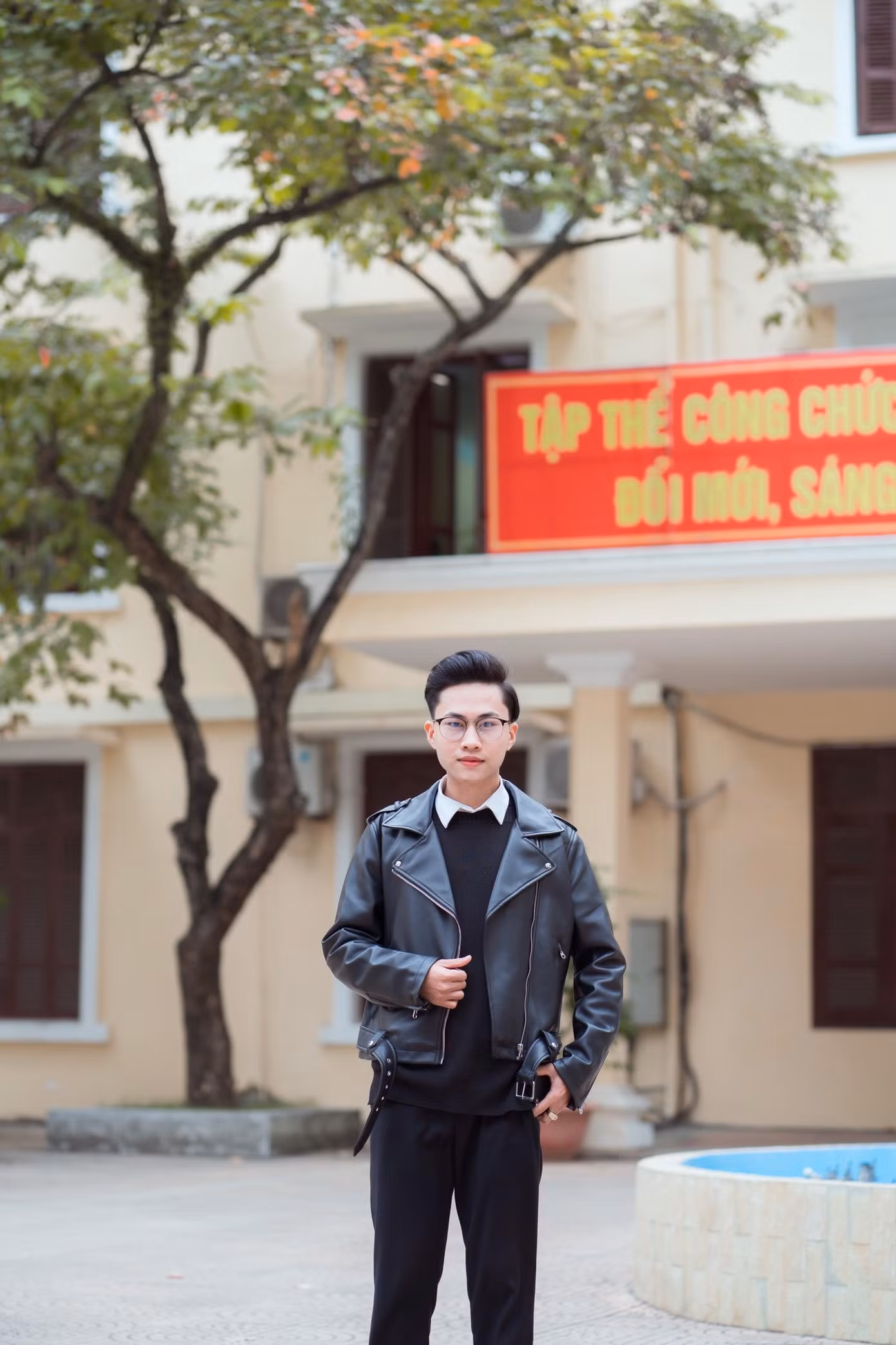 Chỉ cần học tập và làm việc với thái độ nhiệt tình hăng hái thì 'pháo hoa' cuộc đời sẽ lung linh rực rỡ.