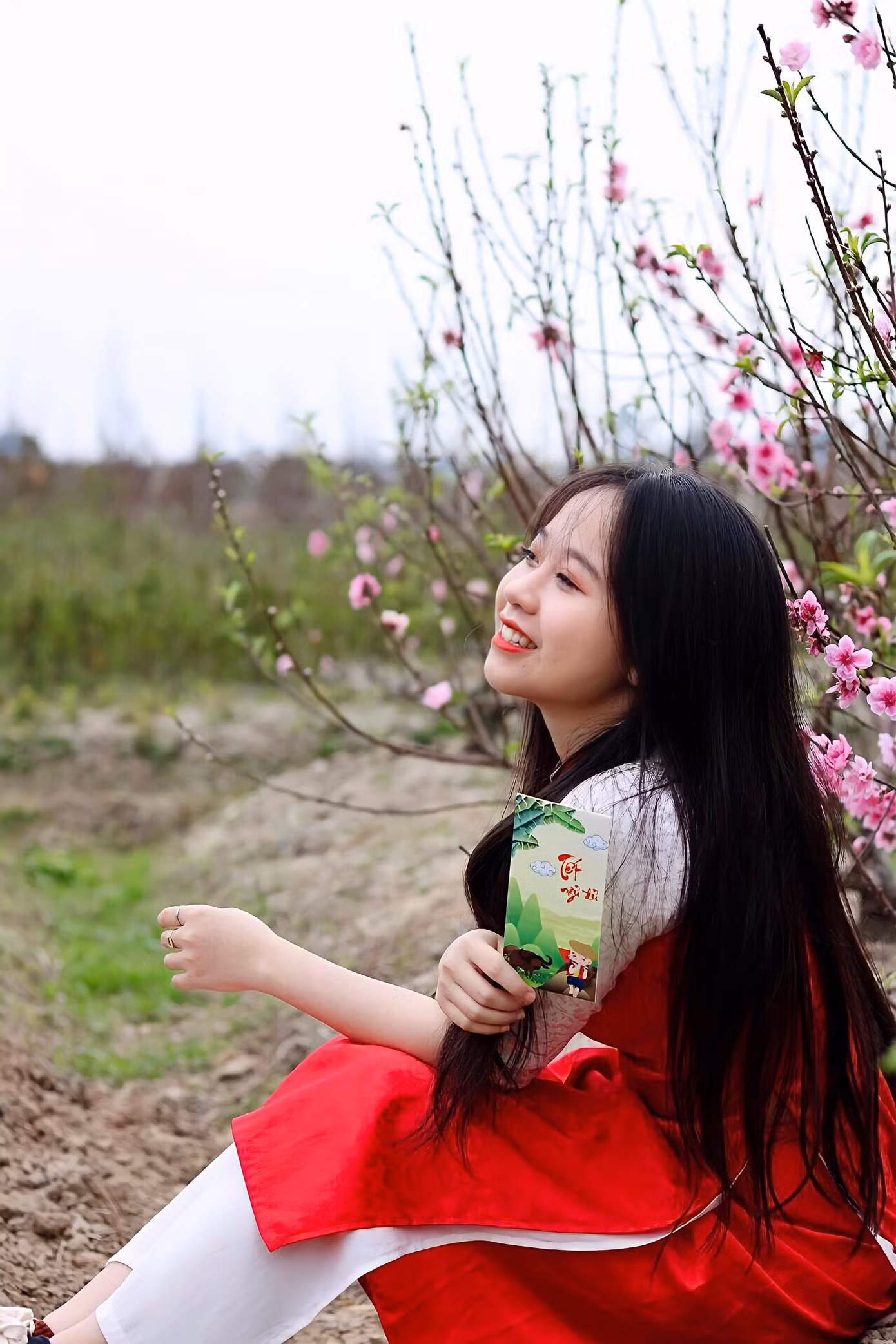 Niềm hạnh phúc được gửi trao đi thể hiện đơn giản ở một nụ cười thật tươi, hay những lời nói yêu thương tốt đẹp. Niềm hạnh phúc được gửi trao đi thể hiện đơn giản ở một nụ cười thật tươi, hay những lời nói yêu thương tốt đẹp.