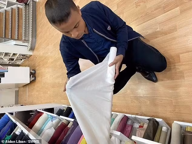 Chàng trai đã lựa những nguyên vật liệu tốt nhất Chàng trai đã lựa những nguyên vật liệu tốt nhất
