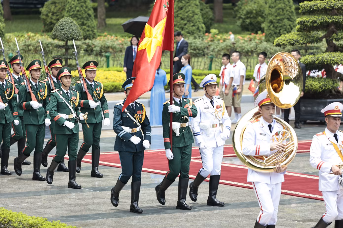 Chủ tịch nước Tô Lâm chủ trì lễ đón Tổng thống Nga Putin ảnh 25