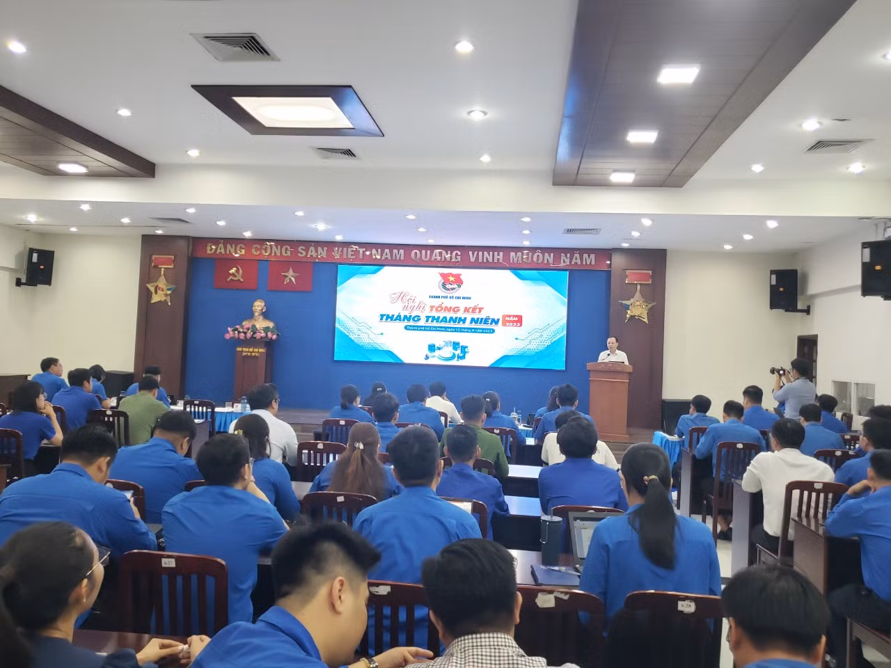 Phó Bí thư Thành ủy TPHCM Nguyễn Văn Hiếu phát biểu tại hội nghị.